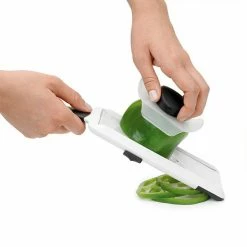 Discount 🎉 OXO Good Grips Hand-Held Mandoline Slicer 🎉 -Kitchen Gadgets & Tools Shop 1119100V4UK OXO Good Grips Hand Held Mandoline Slicer 3