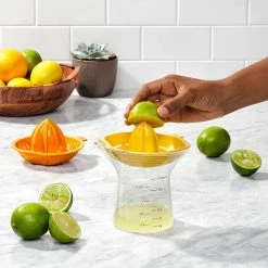 Budget 👍 OXO Good Grips 2-In-1 Citrus Juicer 🎉 -Kitchen Gadgets & Tools Shop 11263400UK OXO Good Grips 2 In 1 Citrus Juicer 4