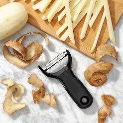 Best reviews of ✨ OXO Good Grips Y Peeler 🌟 -Kitchen Gadgets & Tools Shop 21081V4UK OXO Good Grips Y Peeler 3