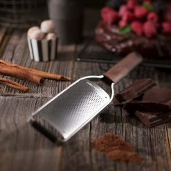 Best reviews of 🔔 Microplane Master Series Fine Grater 🔥 -Kitchen Gadgets & Tools Shop 43304 Microplane Master Series Fine Grater 600px 4