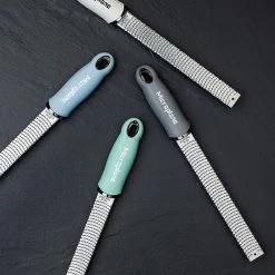 Hot Sale 🤩 Microplane Premium Classic Series Zester / Grater Retro Green 😀 -Kitchen Gadgets & Tools Shop 46702 Microplane Premium Classic Series Zester Grater Retro Green 600px 3