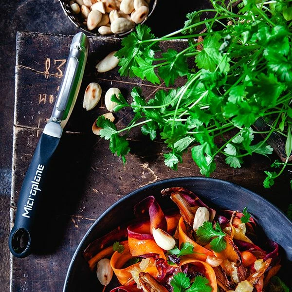 Buy 🤩 Microplane Professional Peeler 🔥 5 Buy 🤩 Microplane Professional Peeler 🔥 - Image 5