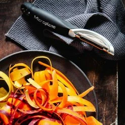 Buy 🤩 Microplane Professional Peeler 🔥 11 Buy 🤩 Microplane Professional Peeler 🔥 -Kitchen Gadgets & Tools Shop 48091 Microplane Professional Peeler 5