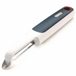 Flash Sale ⭐ Zyliss Smooth Glide Swivel Peeler 🌟