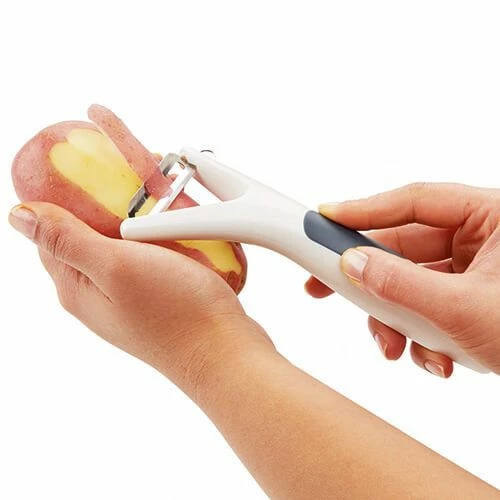 Budget 🎉 Zyliss Smooth Glide Y Peeler ✔️ 4 Budget 🎉 Zyliss Smooth Glide Y Peeler ✔️ - Image 4