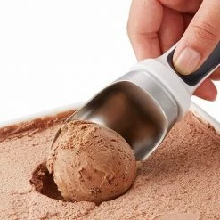 Best reviews of 😉 Zyliss Right Scoop Ice Cream Scoop 🔔 -Kitchen Gadgets & Tools Shop E980087 Zyliss Right Scoop Ice Cream Scoop 3