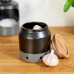 Hot Sale 🧨 Cole & Mason Elmdon Ceramic Garlic Keeper ✨ -Kitchen Gadgets & Tools Shop H822135 Cole And Mason Elmdon Ceramic Garlic Keeper 4