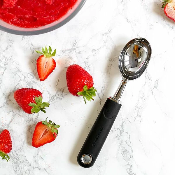 Promo ✨ MasterClass Soft Grip Stainless Steel Ice Cream Scoop 💯 2 Promo ✨ MasterClass Soft Grip Stainless Steel Ice Cream Scoop 💯 - Image 2